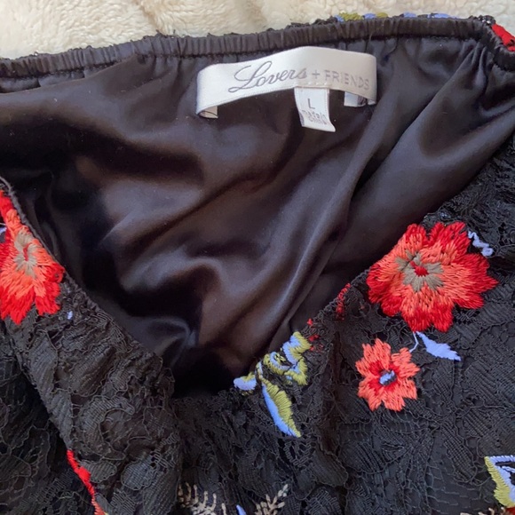 LOVERS + FRIENDS Ellie crop top - Picture 3 of 4